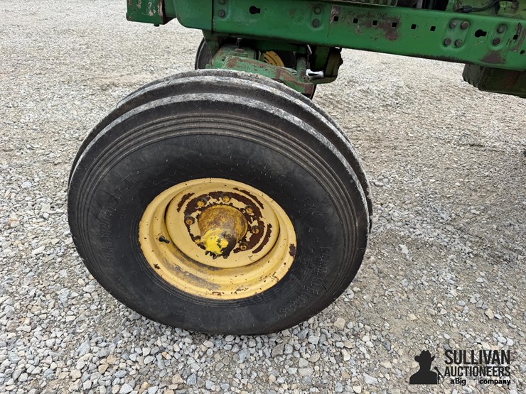 1976-john-deere-4630-image-9