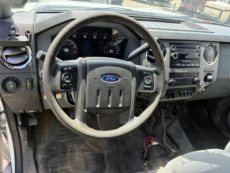 2015-ford-f450-image-30