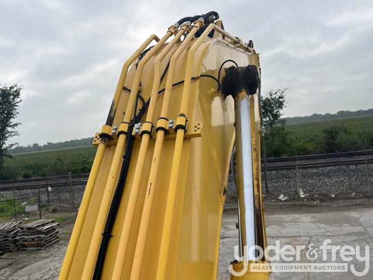 2018-komatsu-pc490-lc-11-image-21
