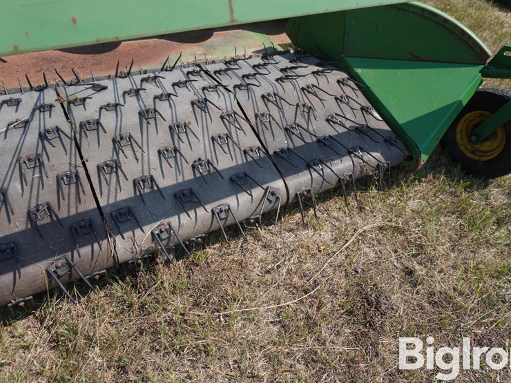 john-deere-212-image-15