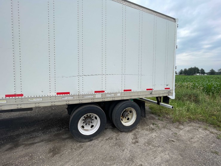 2014-stoughton-trailer-image-3