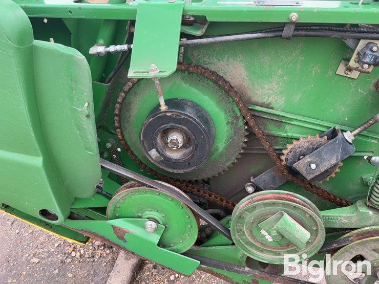 2015-john-deere-630f-image-9