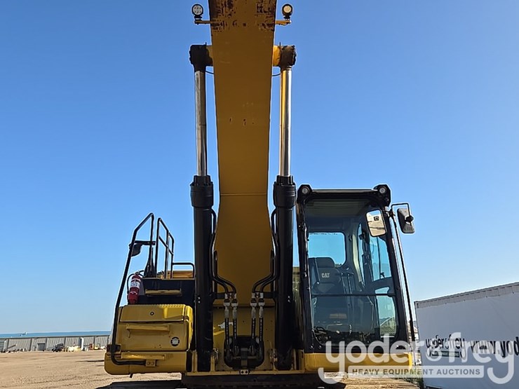 2019-caterpillar-336-image-25