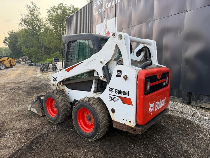2017-bobcat-s590-image-2