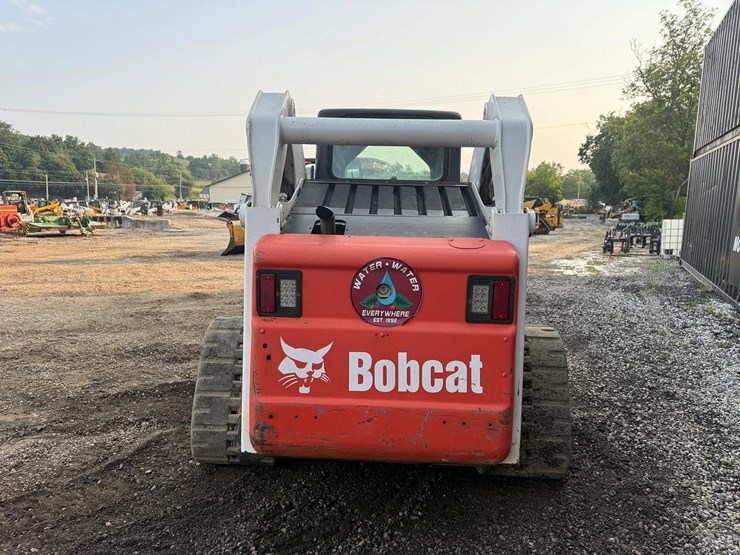 2008-bobcat-t300-image-3