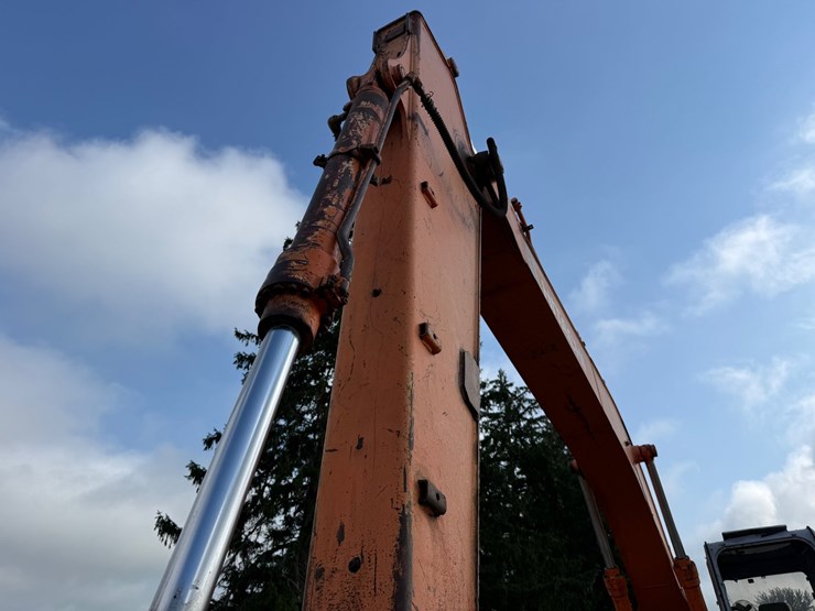 2000-hitachi-ex200-lc-image-28