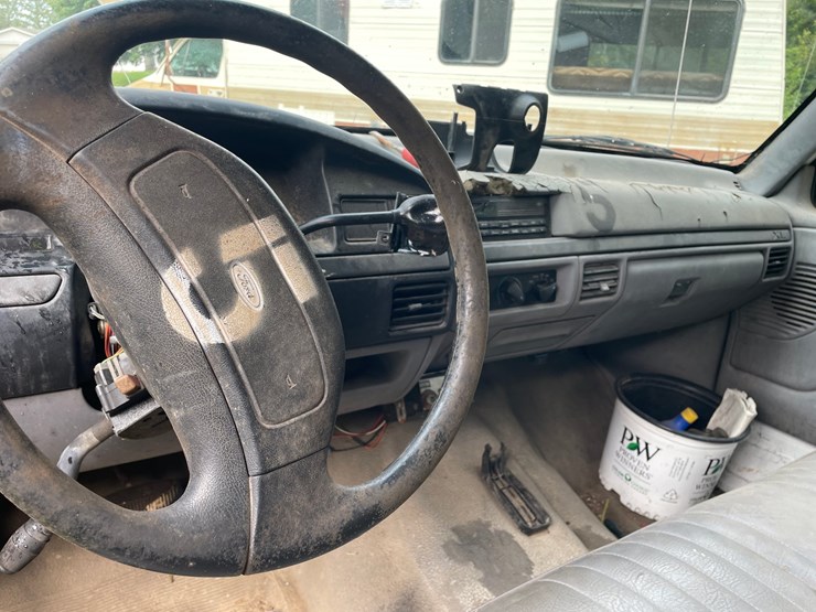 1995-ford-f350-image-14