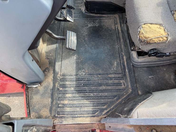 case-ih-7130-image-41