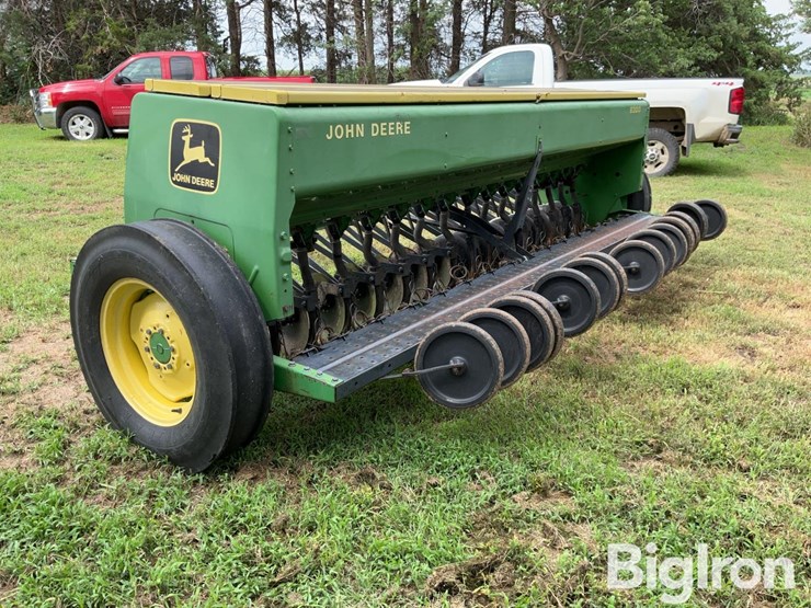 john-deere-8300-image-7
