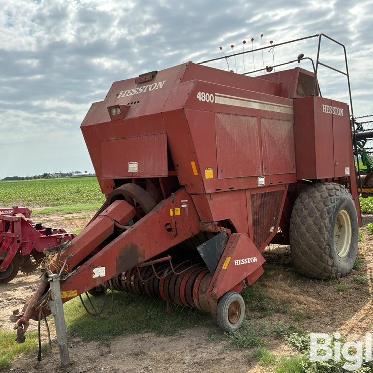 HESSTON 4800