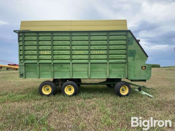 john-deere-716a-image-4