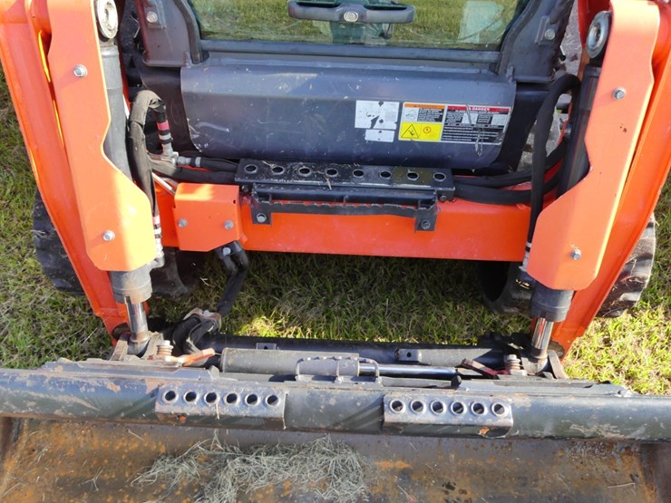 kubota-svl75-3-image-14