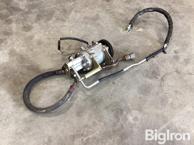 john-deere-4240-image-3