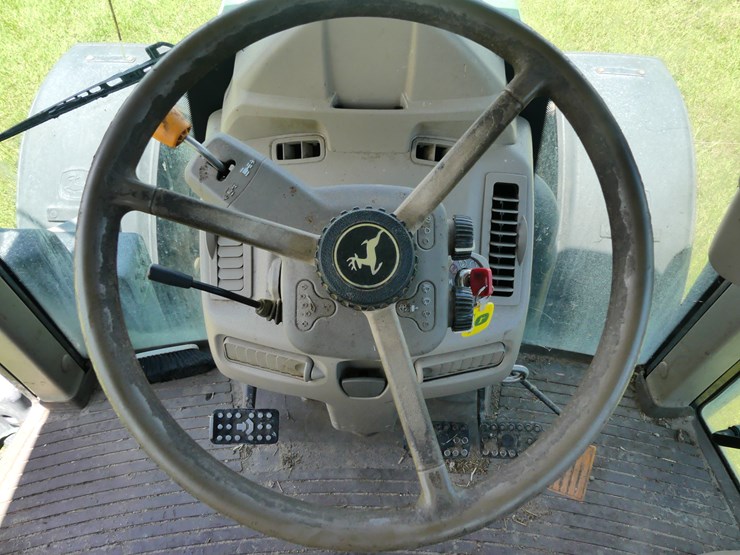 john-deere-6110m-image-15