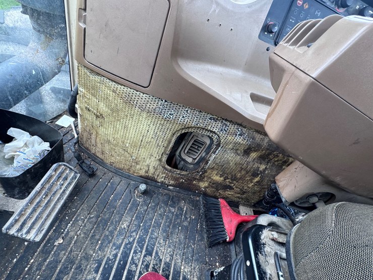 john-deere-9400-image-21