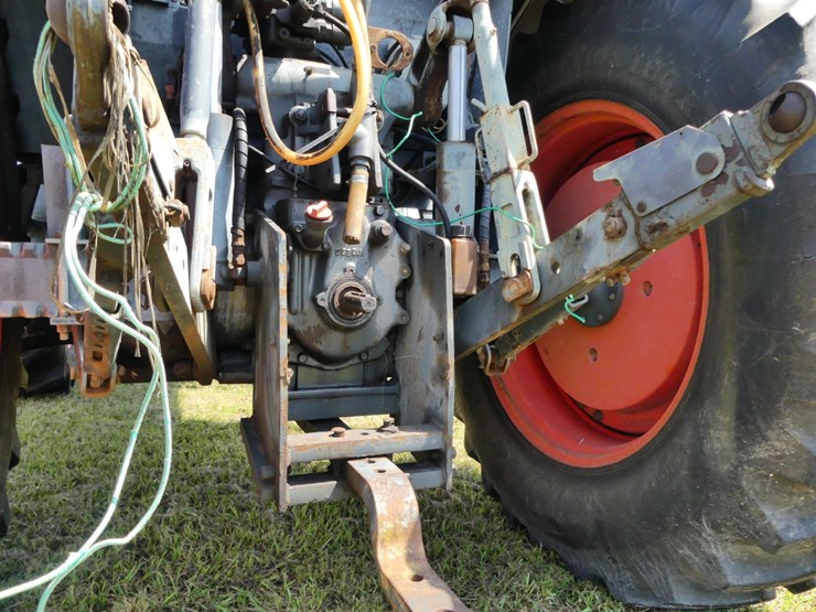 2013-kubota-m135gx-image-6