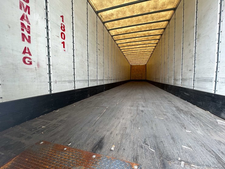 2014-stoughton-trailer-image-16