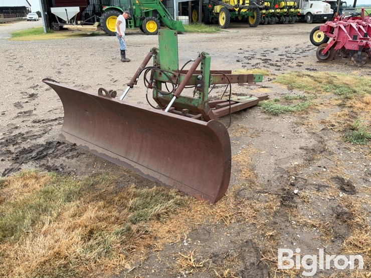 john-deere-534-image-1