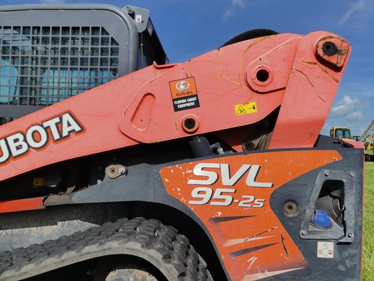 kubota-svl95-2s-image-8