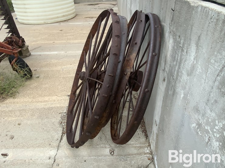 48"-steel-wheels-image-5