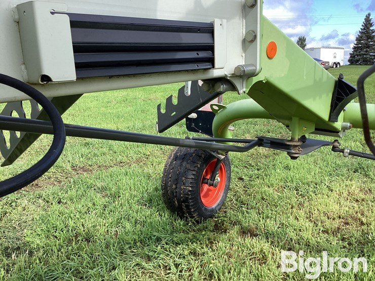claas-liner-1750-image-17