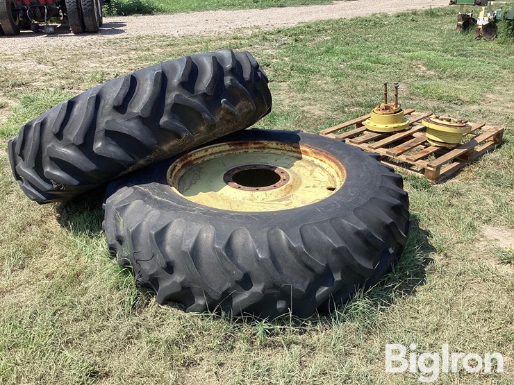 john-deere-4630-image-7