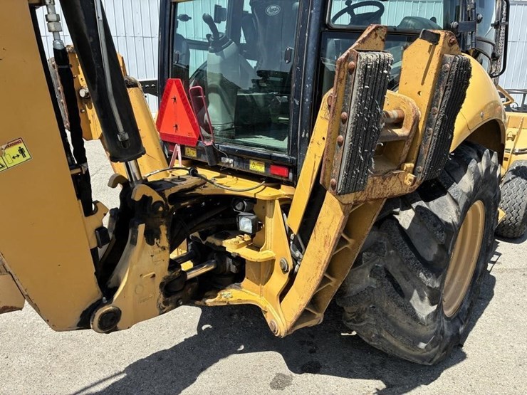 2008-caterpillar-420e-image-13