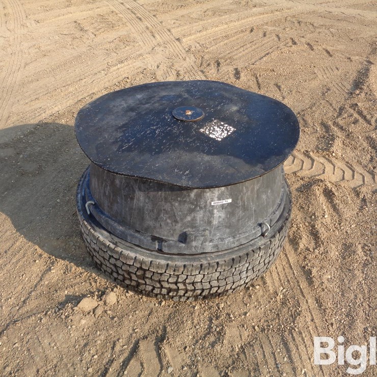 Cattle Mineral Feeder