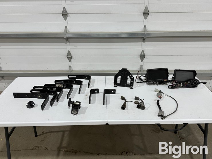 john-deere-cab-mounting-brackets-&-cab-accessories-image-2