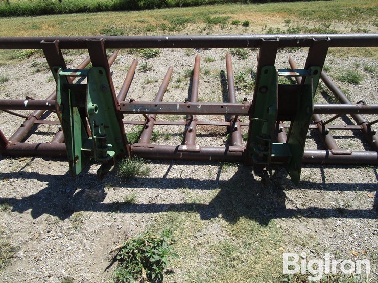 john-deere-725-image-14