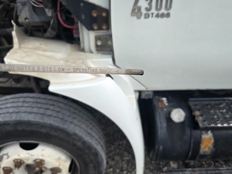 2006-international-durastar-4300-image-30