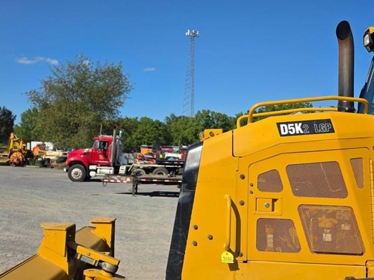 2020-caterpillar-d5k2-lgp-image-10