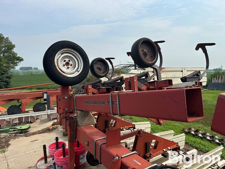 case-ih-1830-image-16