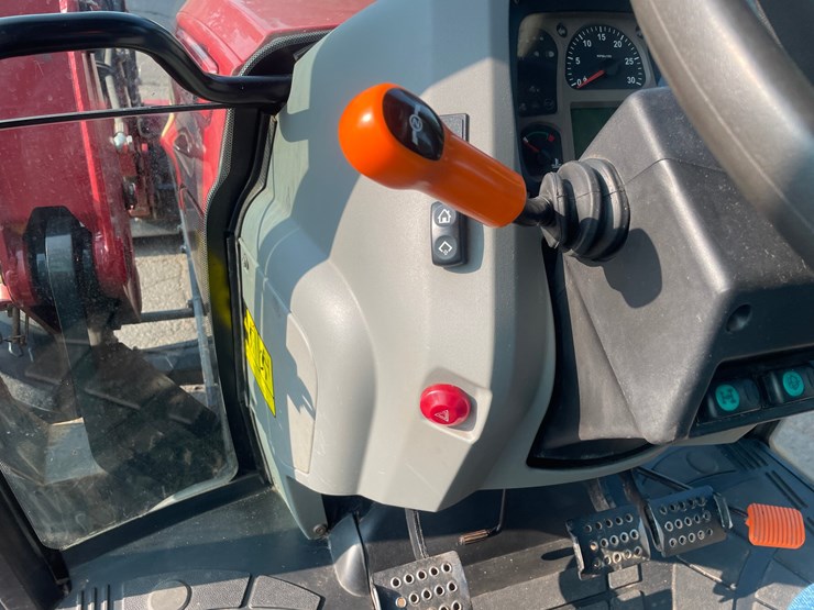 2019-case-ih-farmall-75a-image-62