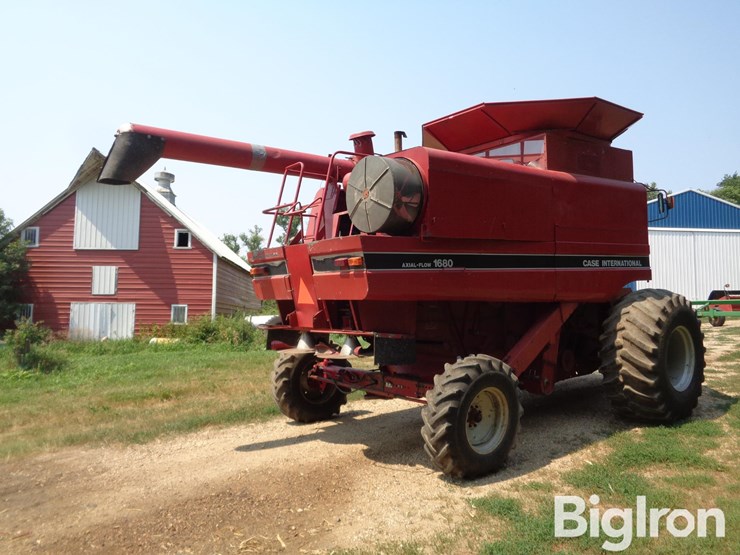 1989-case-ih-1680-image-5