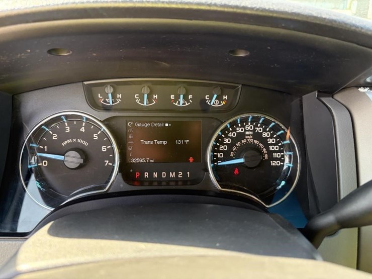 2011-ford-f150-image-17