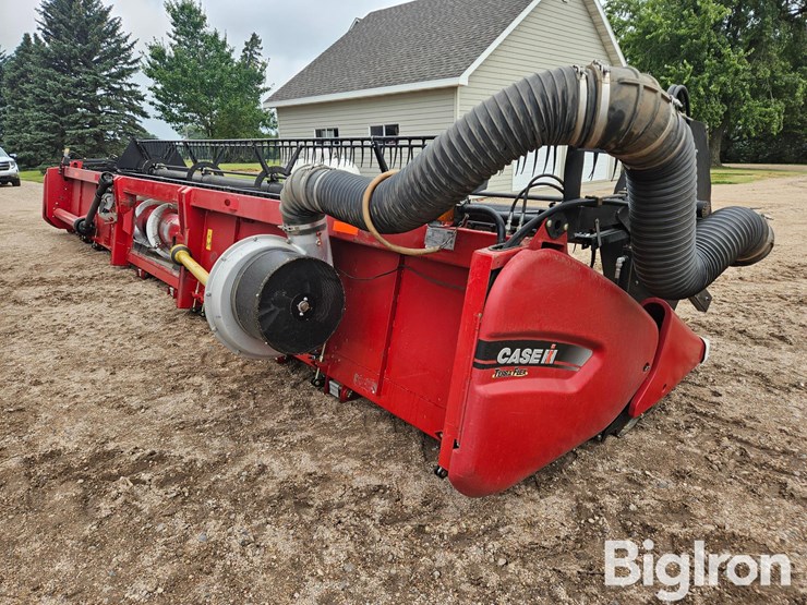 2012-case-ih-3020-image-5