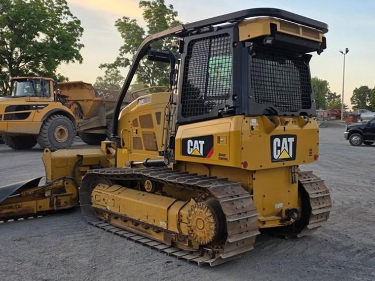 2017-caterpillar-d5k2-xl-image-4