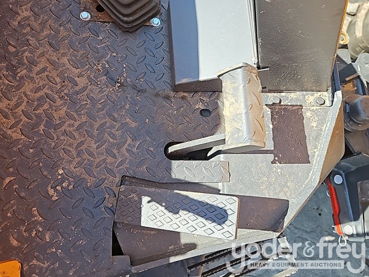 2014-terex-ta9-image-27