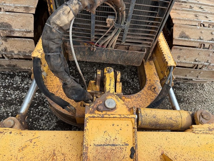 deere-550h-lgp-image-10