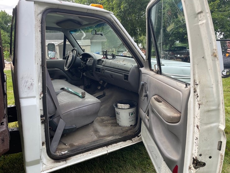 1995-ford-f350-image-8