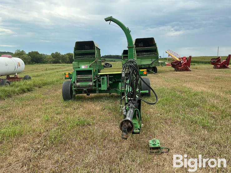 2005-john-deere-3975-image-2