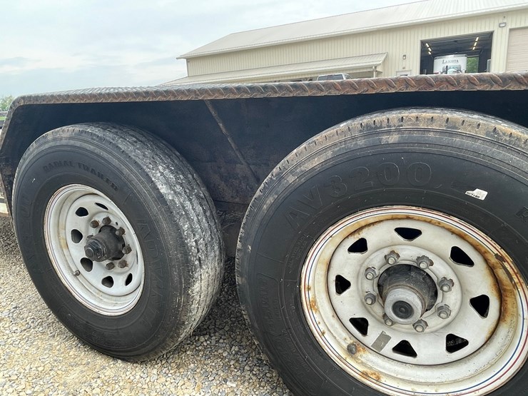 #411-•-2018-pj-7-x20'-flatbed-(has-wi-title)-(helenville,-wi)-image-6