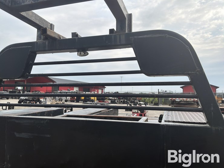 massey-ferguson-730-image-12