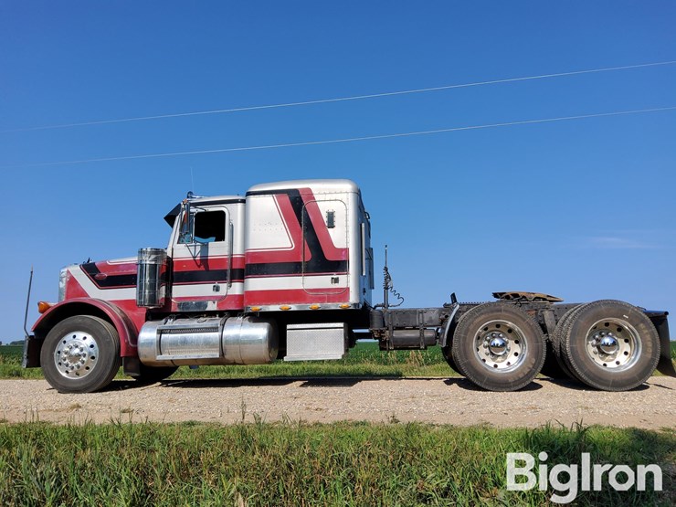 1990-peterbilt-379-image-8