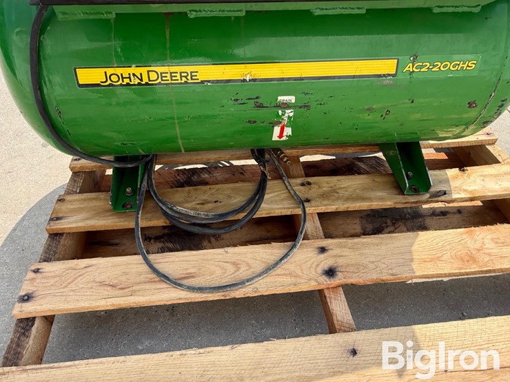 john-deere-am2-sh09-20j-portable-air-compressor-image-16