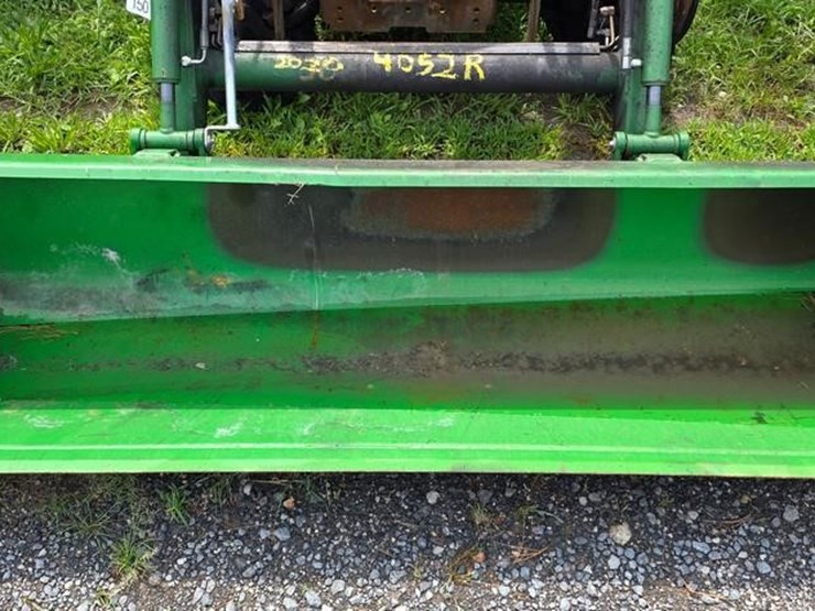 2020-john-deere-4052r-image-27
