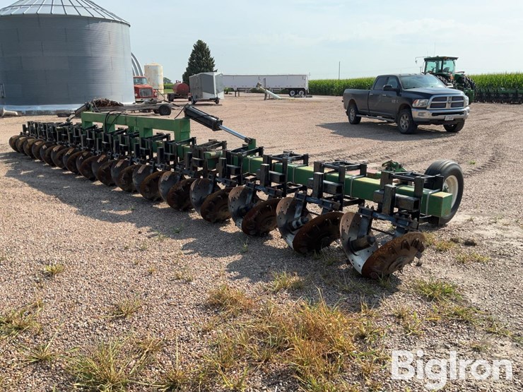 shop-built-16r30-root-slicer-image-5