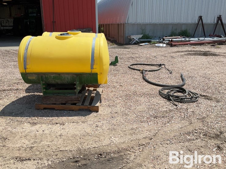 agri-products-fertilizer-saddle-tanks-image-4