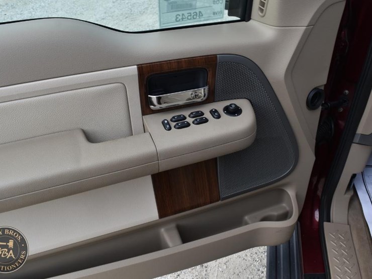 2004-ford-f150-lariat-image-40